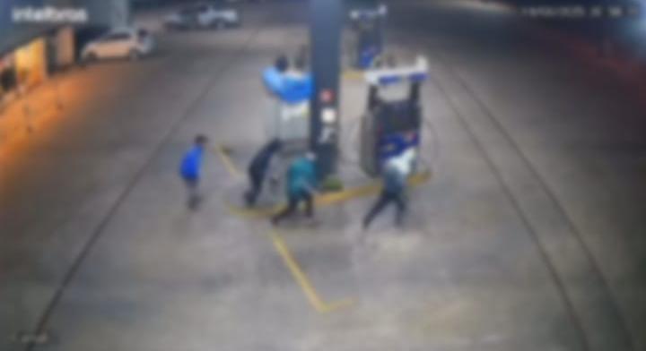 Criminosos rendem frentista e roubam caixa de posto de combustíveis