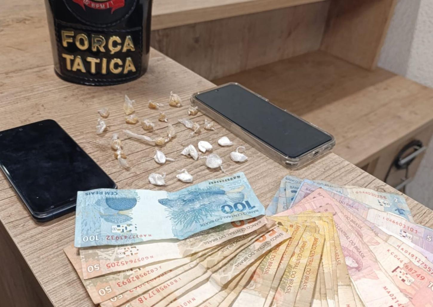 Força Tática apreende adolescente que vendia drogas na Santa Luzia