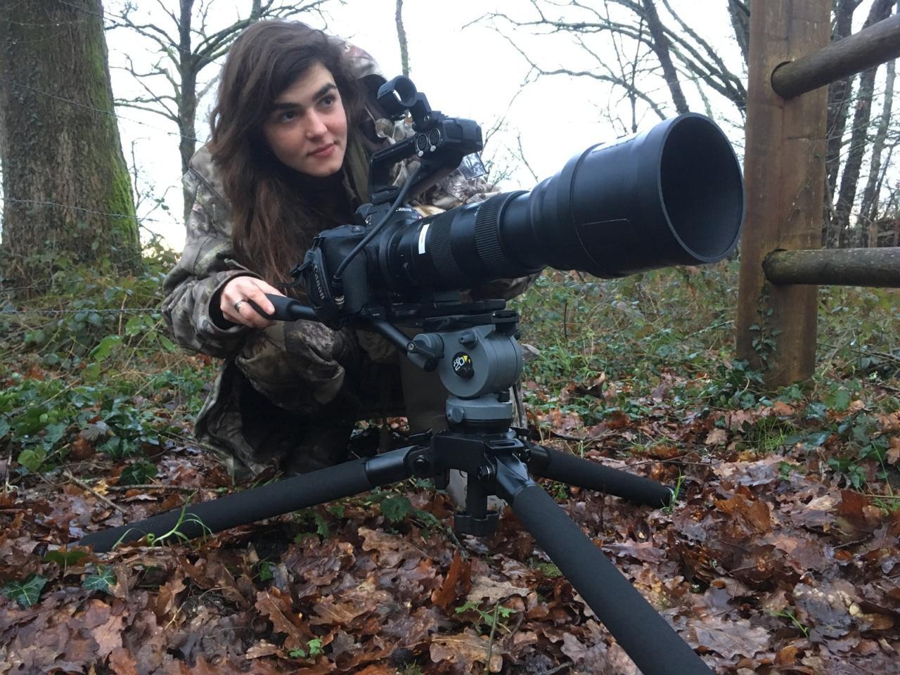 Francana faz especialização na França para documentar animais pelo mundo