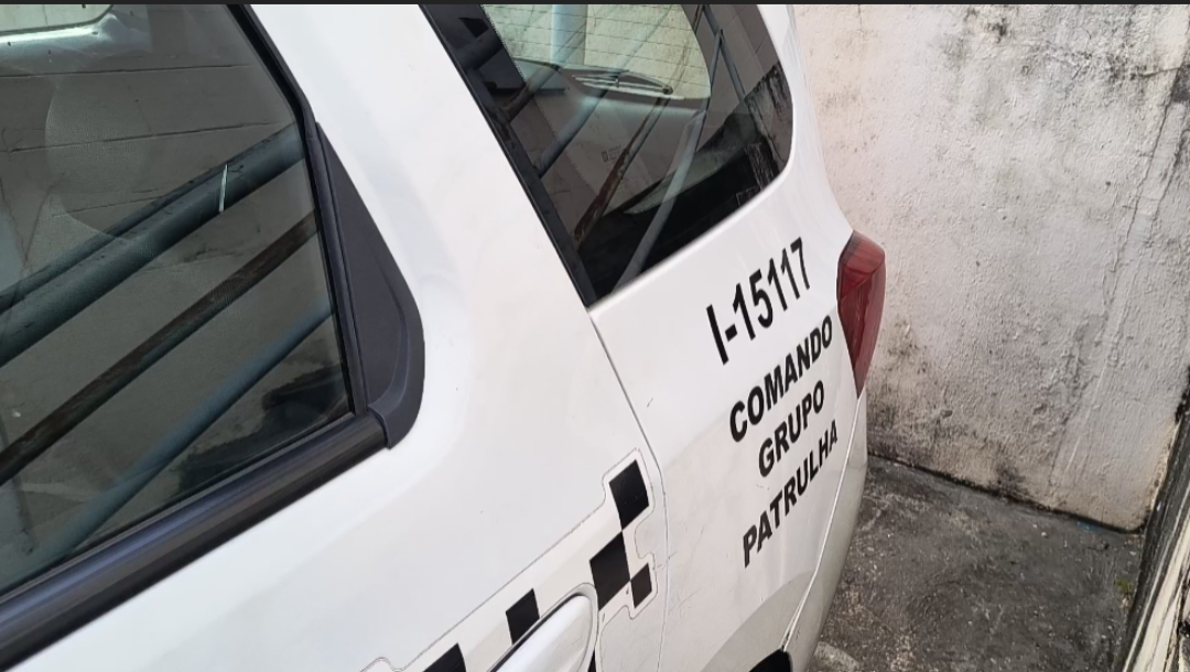 Adolescente que agredia os pais é apreendida pela Polícia Militar