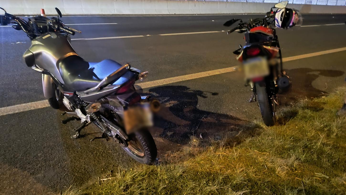 Homem sem CNH bate na traseira de moto de aplicativo na Portinari