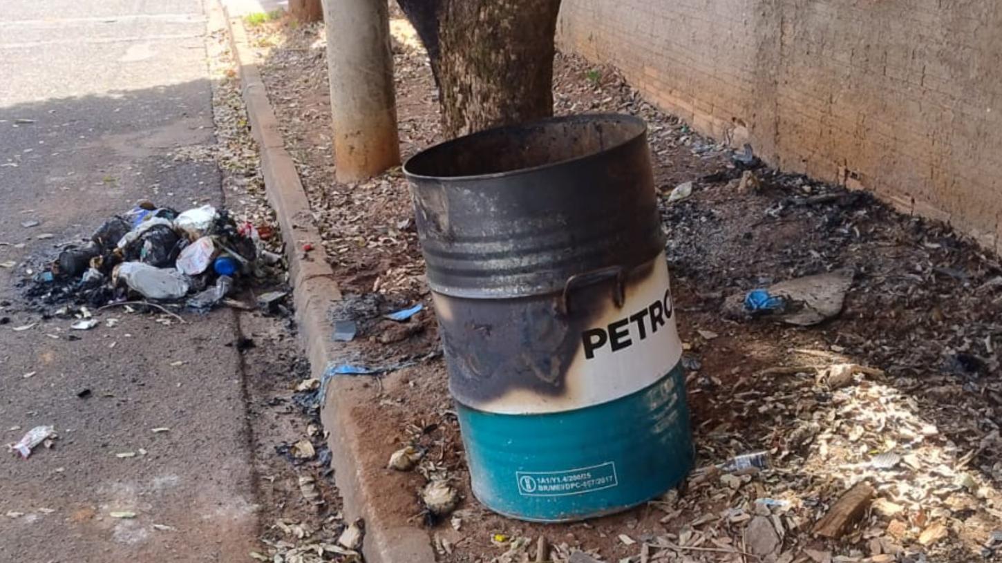 Homem é preso pela GCM de Rifaina após ser flagrado incendiando lixeiras