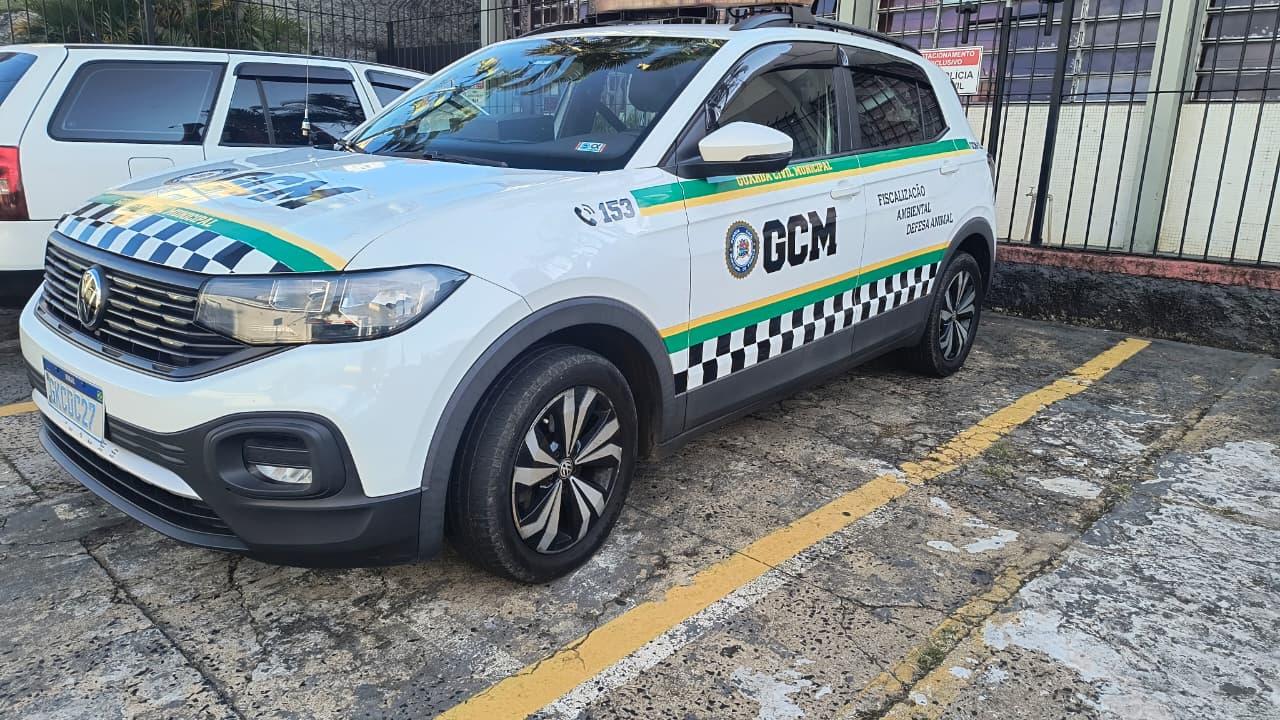 Criminosos invadem lojas na avenida Chico Júlio durante a madrugada