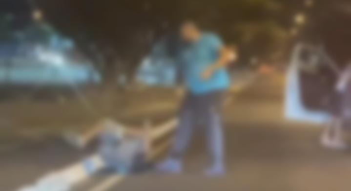 Morador em situação de rua apanha de motorista na Vila Gozuen