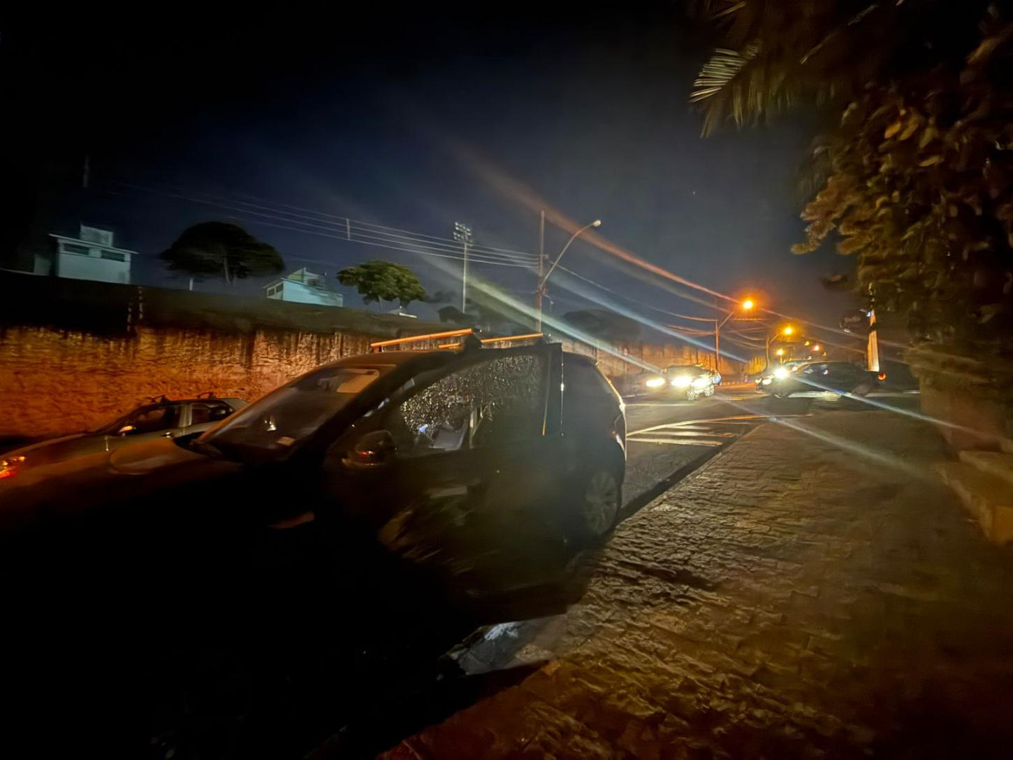 PMs durante atividade física detêm dupla furtando objetos de veículos