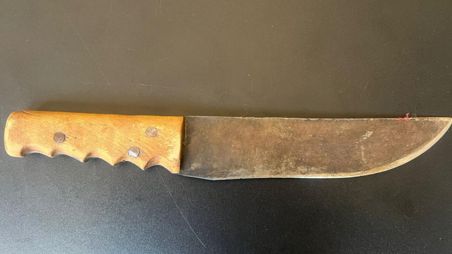 Homem é preso após agredir esposa e bebê de 17 dias em Guará