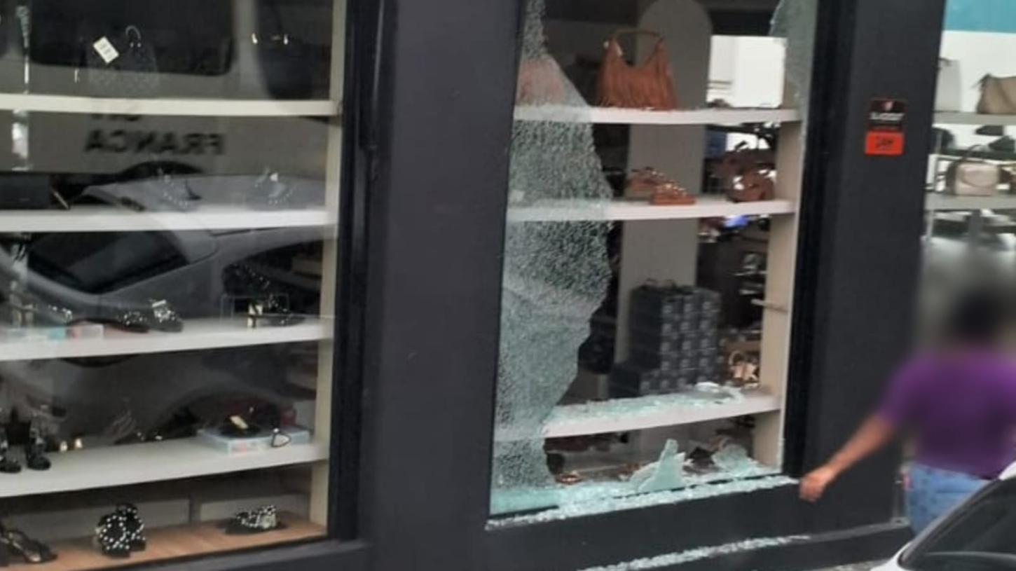 Loja de calçados é furtada durante a madrugada no Centro de Franca
