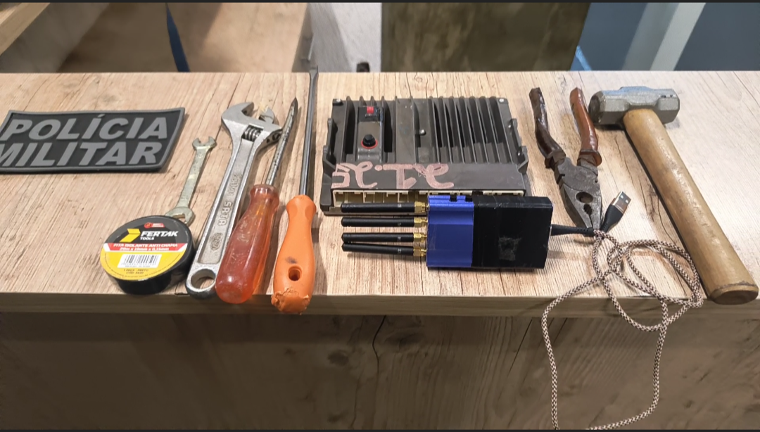 Policiais militares evitam furto de caminhonete na Vila Industrial