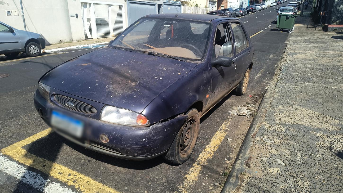 Carro furtado é recuperado pela Polícia Rodoviária na Portinari