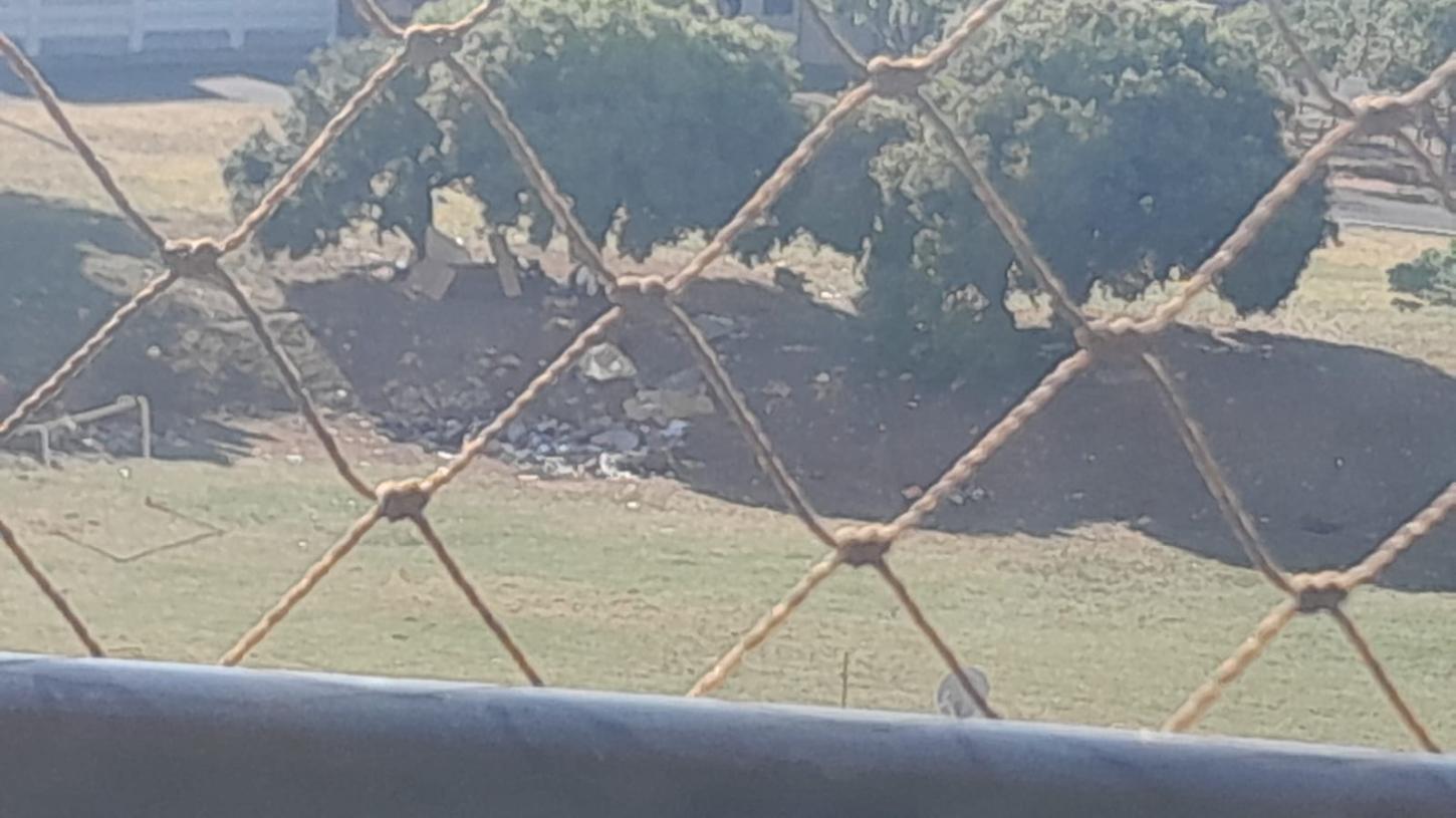 População denuncia abandono em área ocupada por moradores de rua