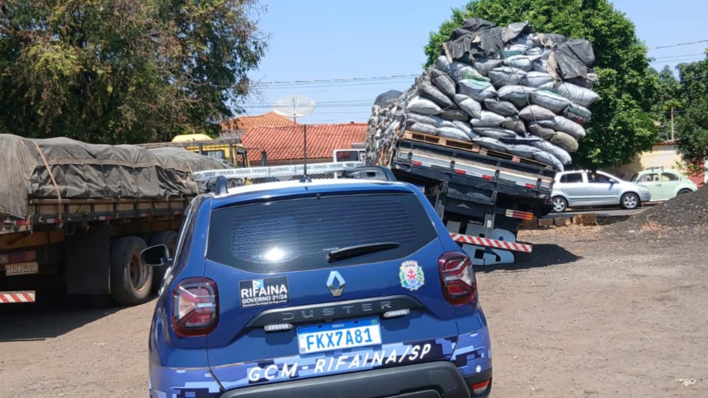 GCM flagra caminhoneiro dirigindo embriagado em Rifaina