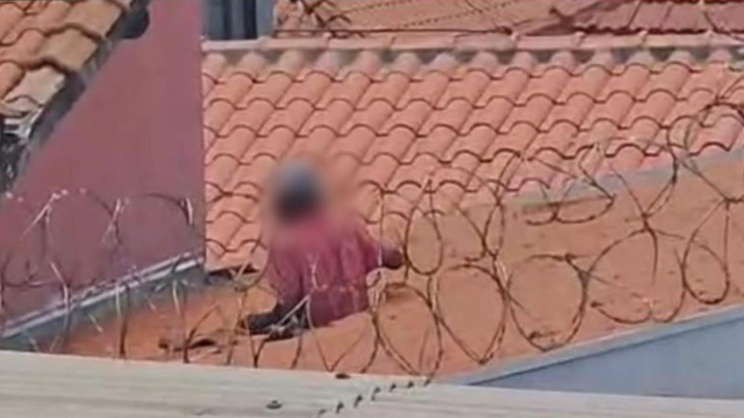 Homem é flagrado escalando telhados no Centro de Franca