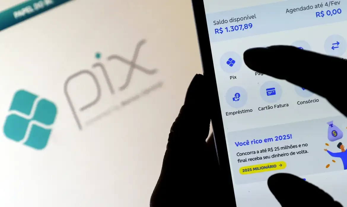 Pix automático entra em funcionamento obrigatório; veja o que muda