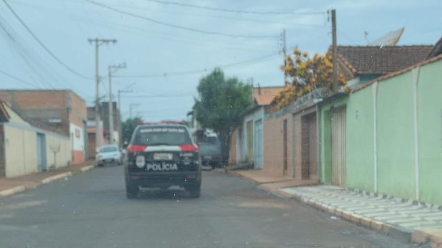 PC apreende adolescentes suspeitos de planejar ataque à escola