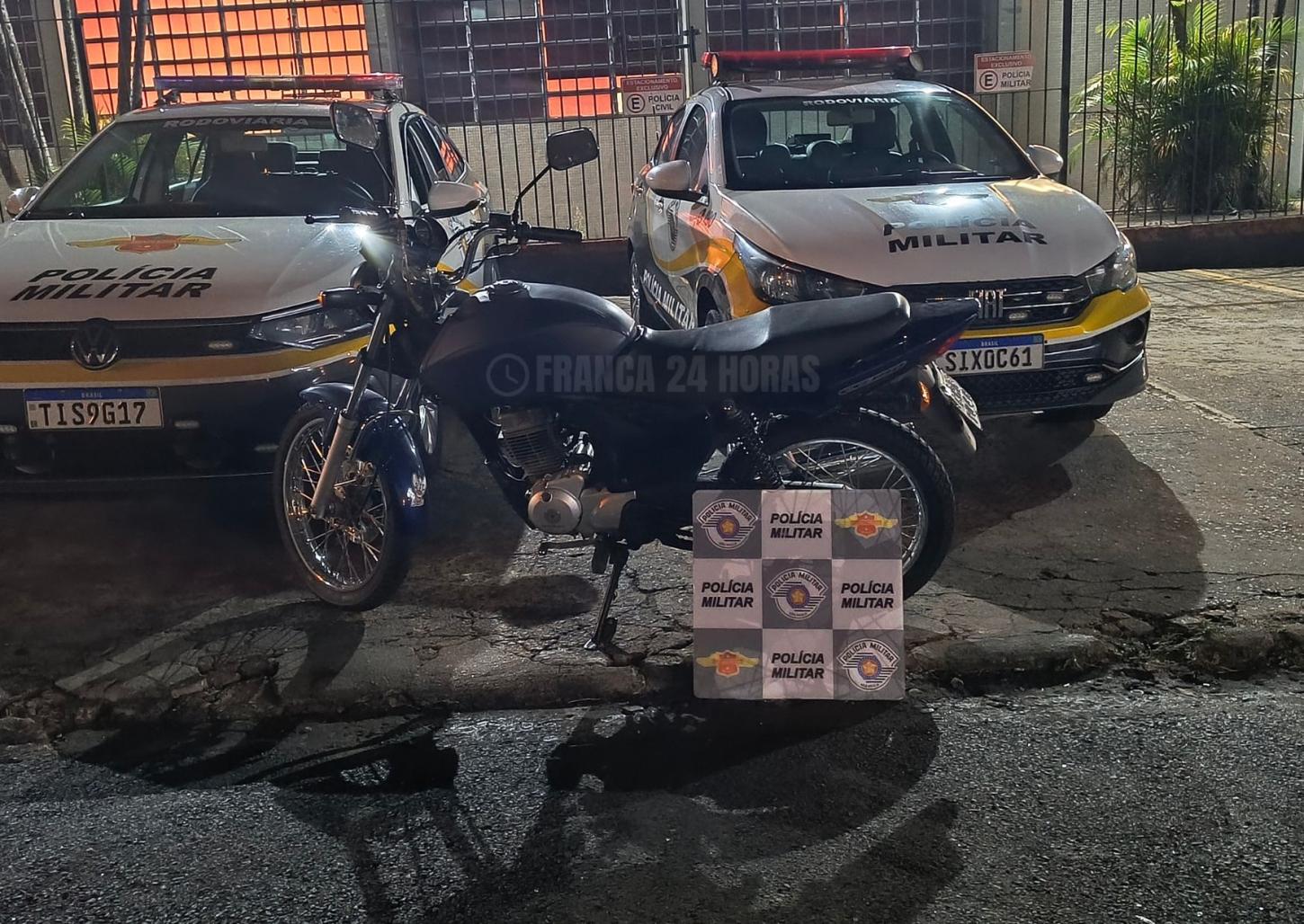 Polícia Militar Rodoviária flagra homem com moto adulterada