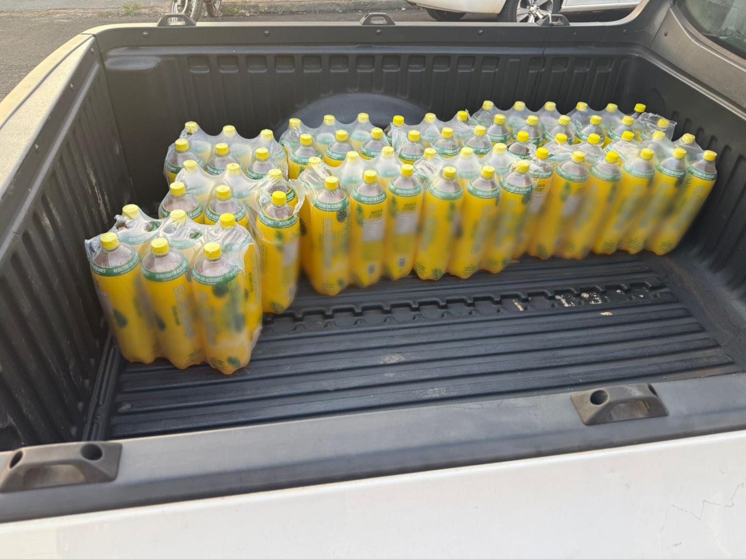 Vigilância e PM apreendem bebidas vencidas em adega no Portinari