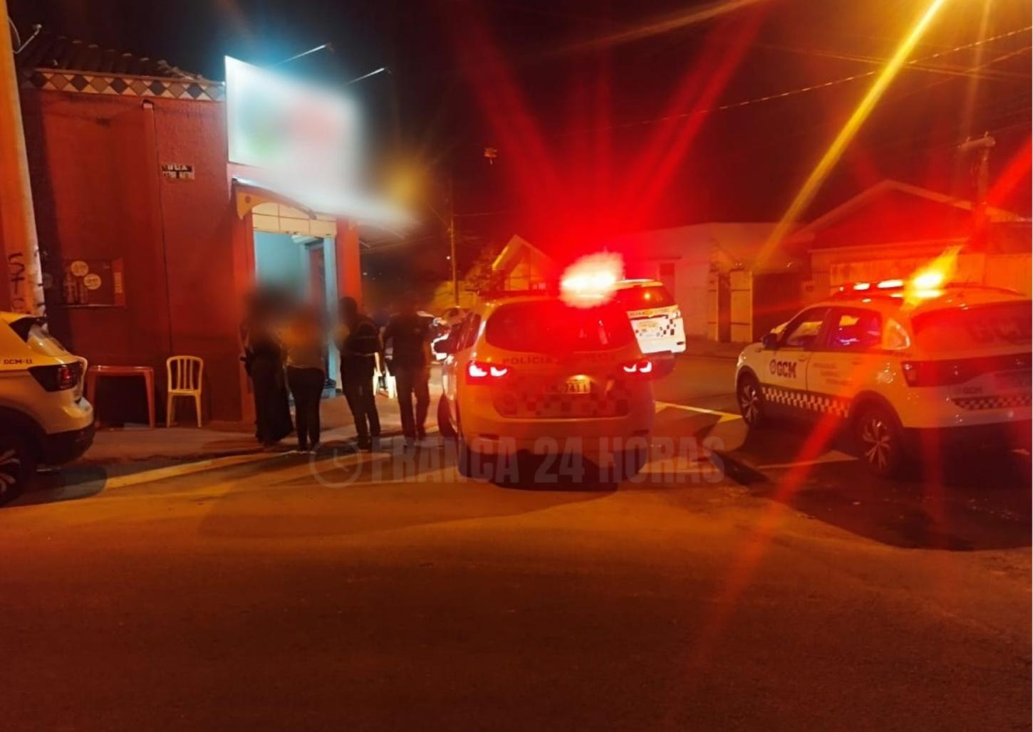 Operação da PM, Vigilância Sanitária e GCM fecha quatro adegas em Franca