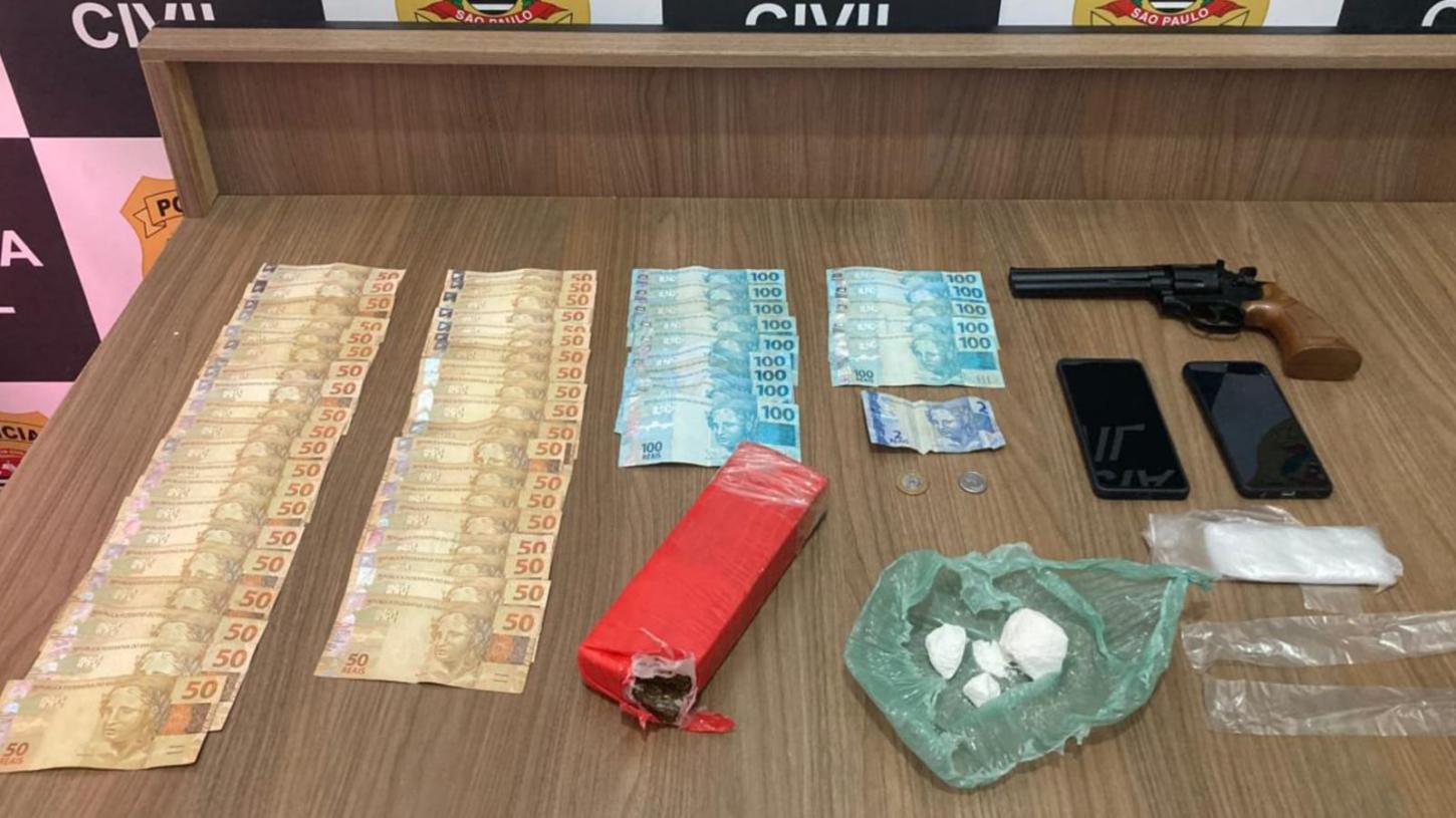 Operação da Polícia Civil prende homem por tráfico de drogas em Cristais