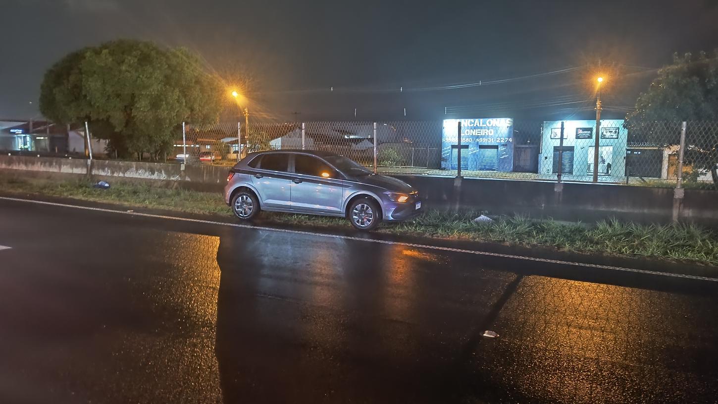 Homem tenta atravessar rodovia, é atropelado e fica em estado grave