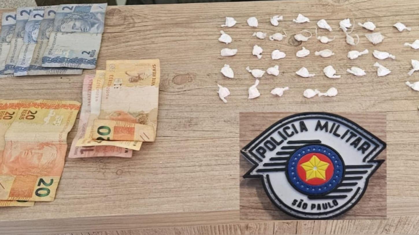 Traficantes são presos pela Polícia Militar na praça da Santa Luzia