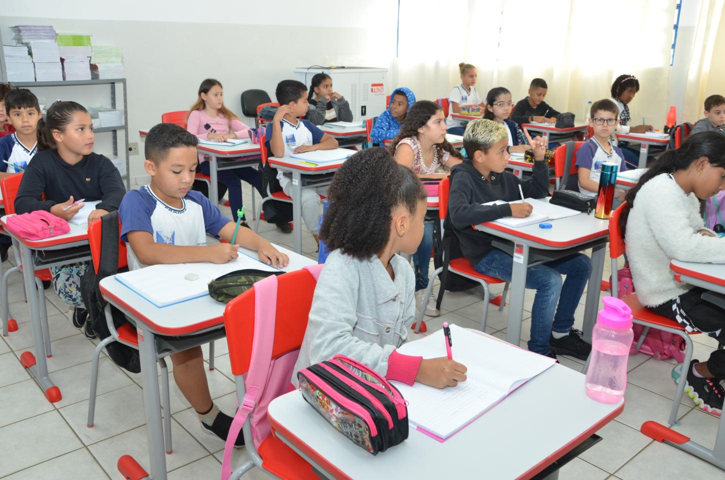 Educação anuncia encerramento do ano letivo em creches e escolas