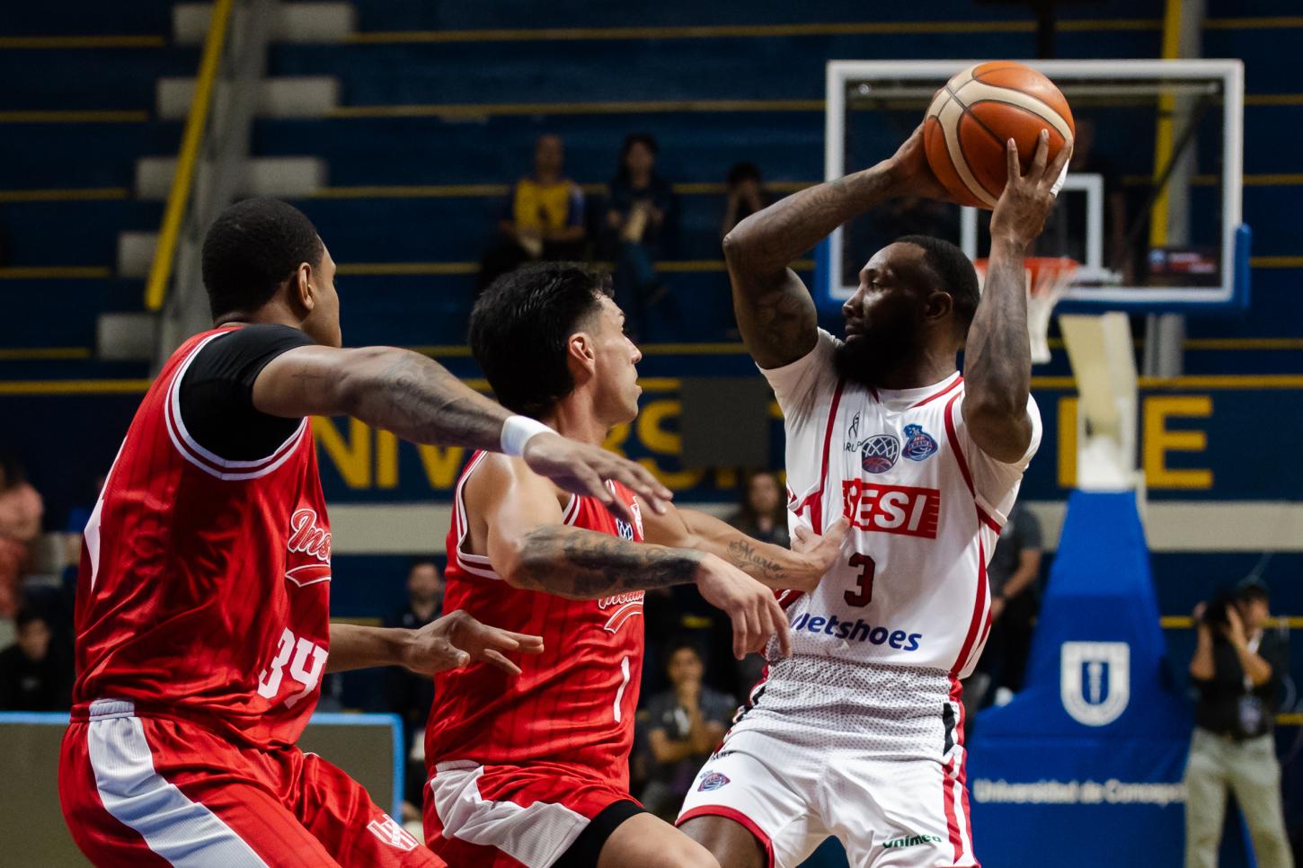 Franca perde na prorrogação para o Instituto de Córdoba na estreia da Bcla