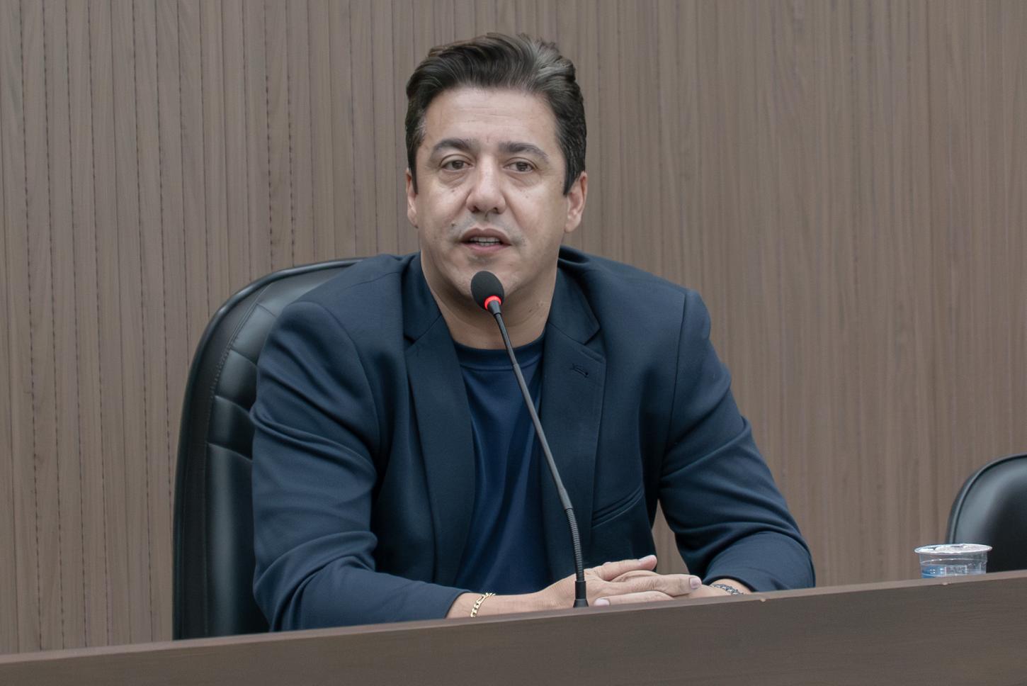 Fransérgio Garcia é eleito presidente da Câmara Municipal de Franca