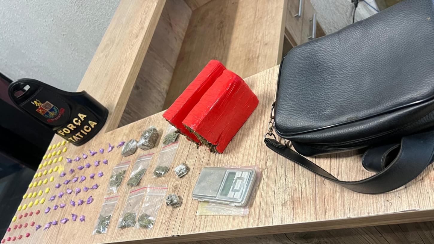 Traficante tenta fugir da Força Tática, mas é preso no Jardim Tropical