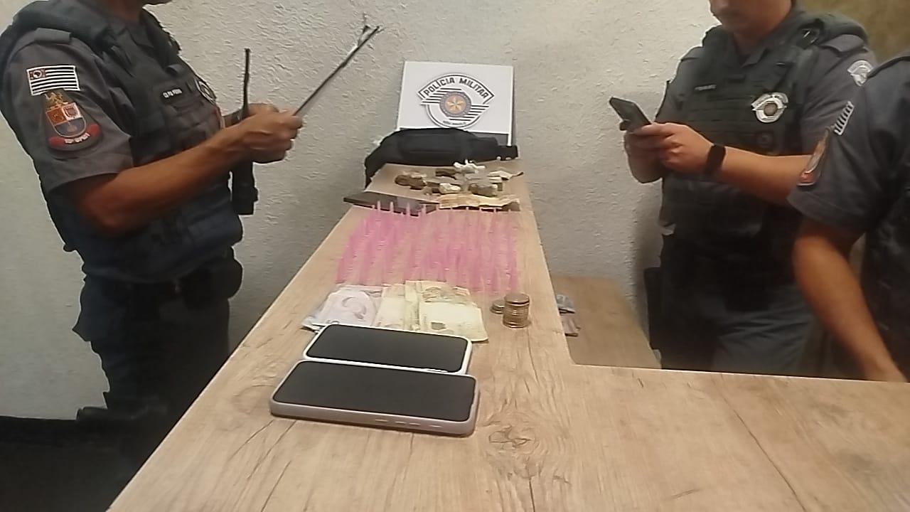 Dono de adega e mais três homens são presos por tráfico no Jardim Aeroporto