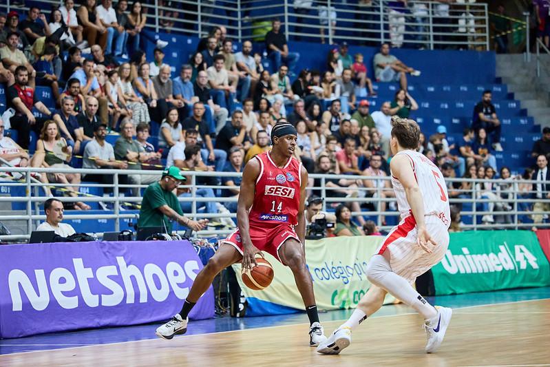 Franca vence o Instituto de Córdoba (ARG) e lidera o Grupo D da BCLA