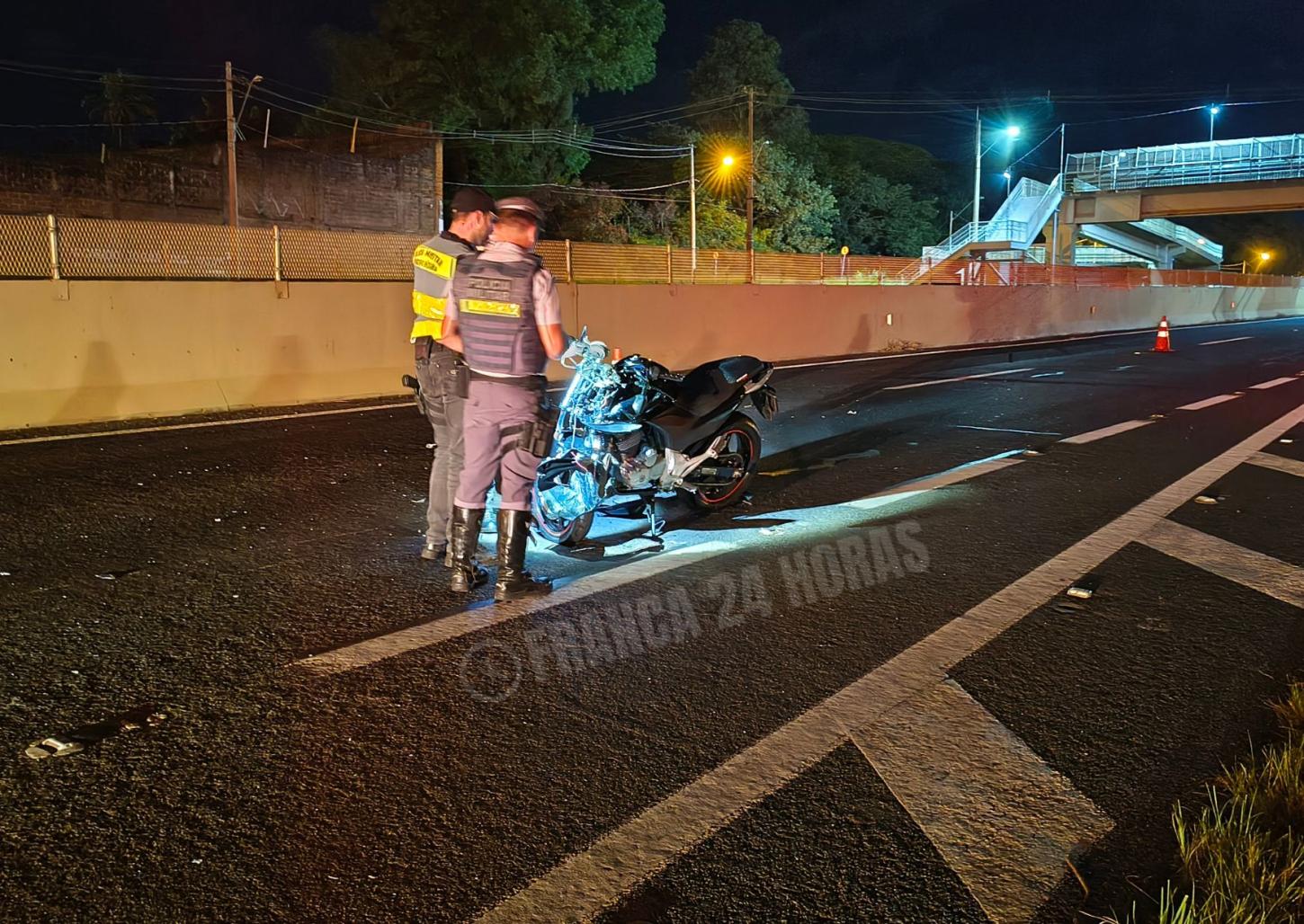Motociclista sofre fratura exposta em acidente na rodovia Ronan Rocha