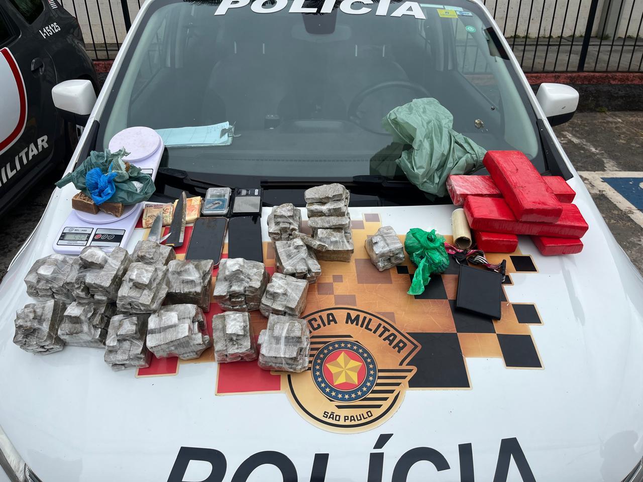 PM prende traficante com 10 quilos de drogas; maconha estava na geladeira