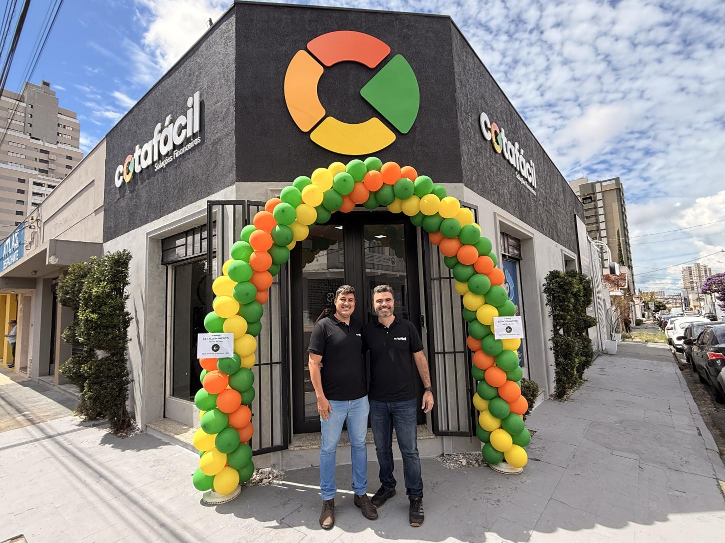 CotaFácil Soluções Financeiras inaugura loja em Franca