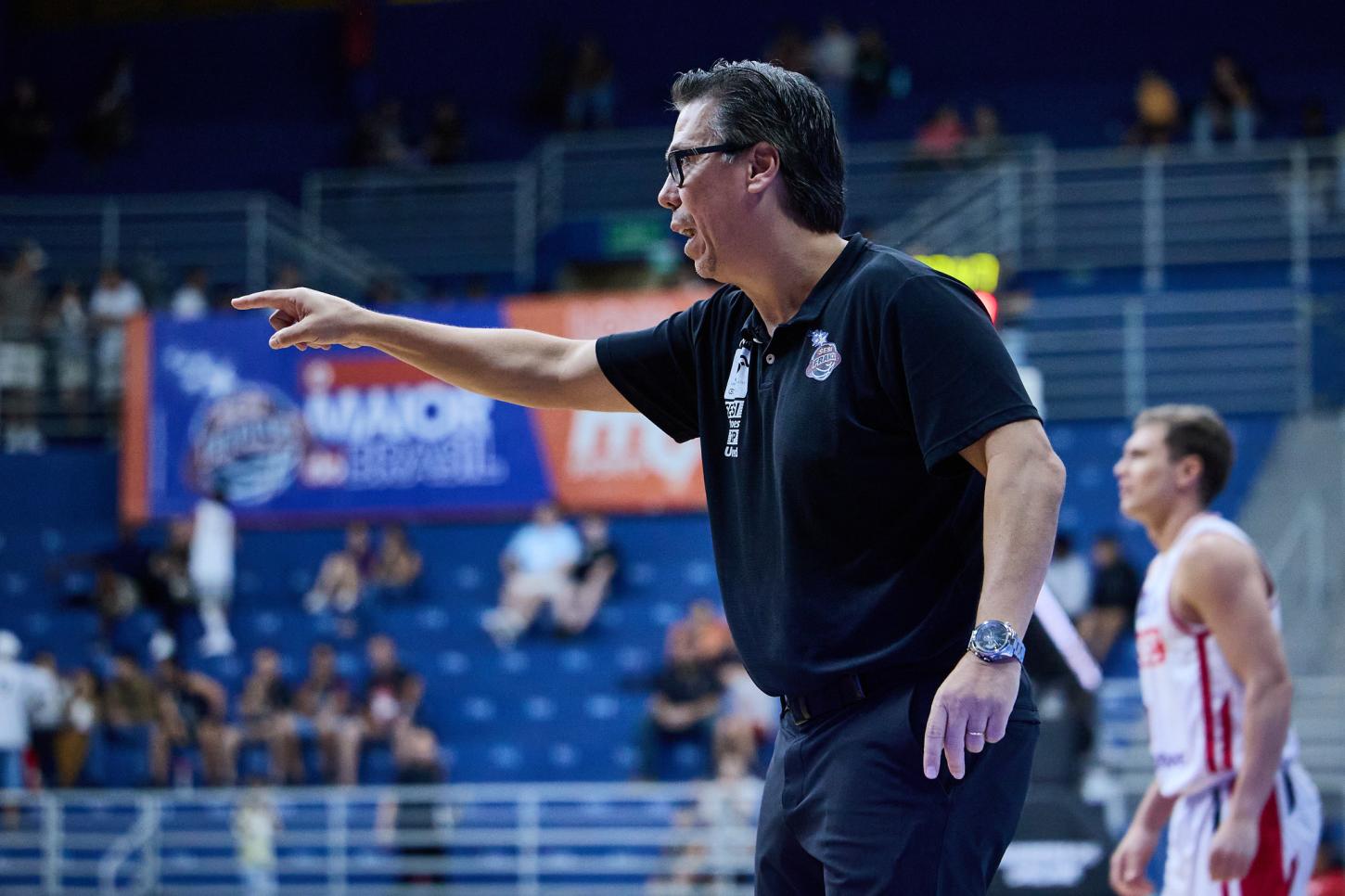 Ainda desfalcado, Franca enfrenta o Instituto de olho na 1° posição