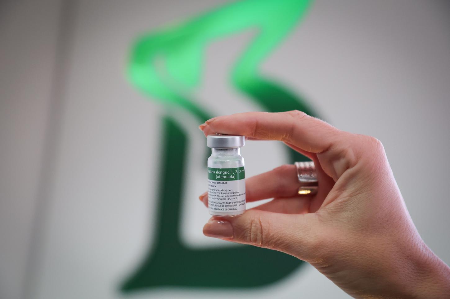 ‘Dia D’ de vacinação contra a dengue acontece neste sábado (28)