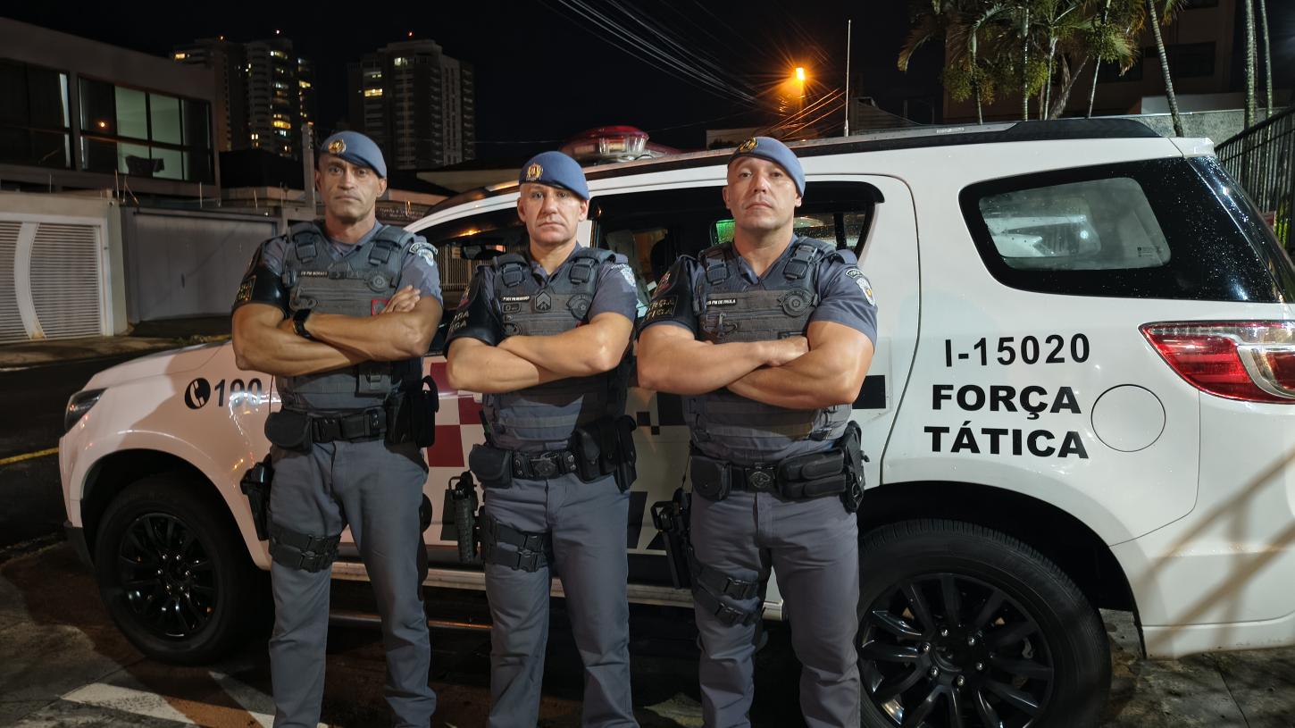 Força Tática prende traficante com maconha e cocaína no Leporace