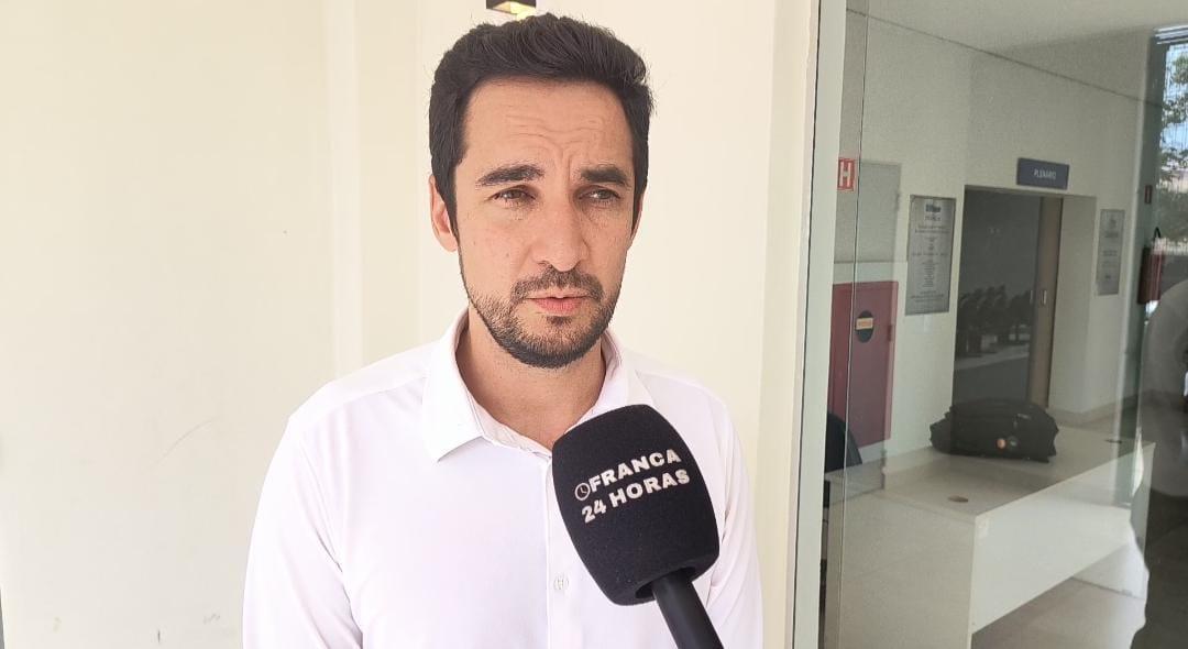 Sindicato dos Servidores pede apoio aos vereadores para negociação salarial