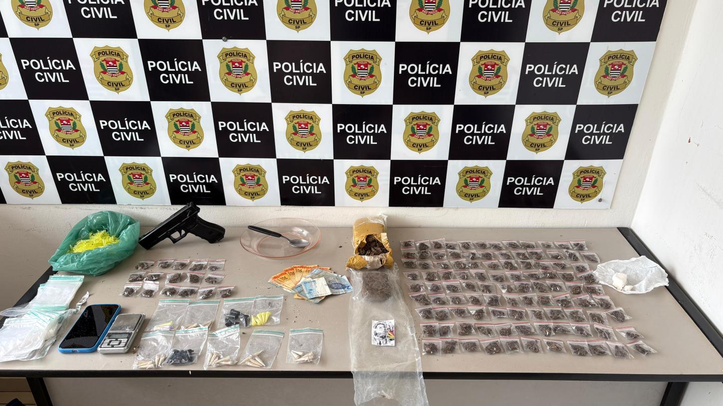 Traficantes são presos pela Polícia Civil durante 