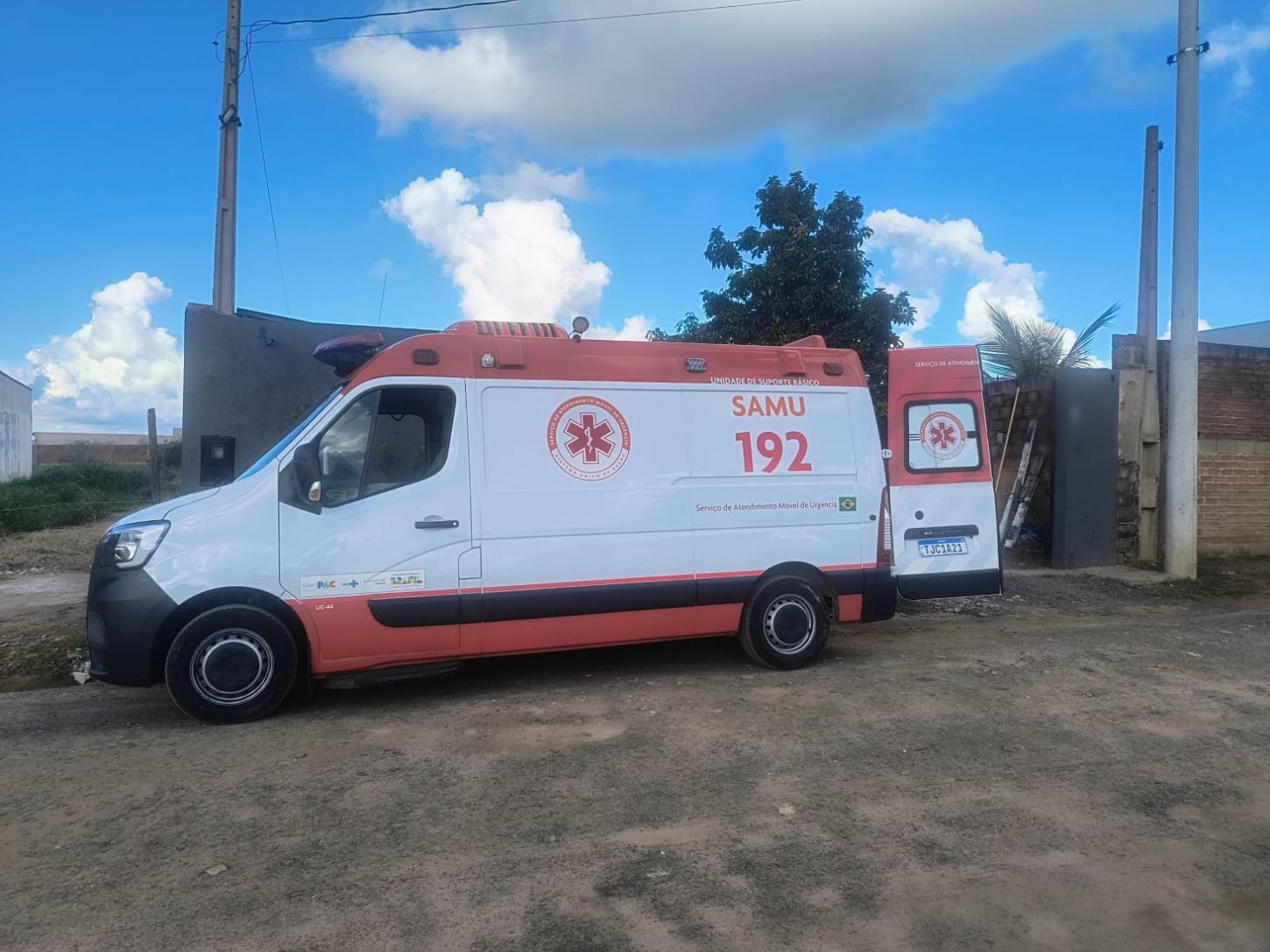 Homem de 63 anos que caiu da laje é sepultado em Franca