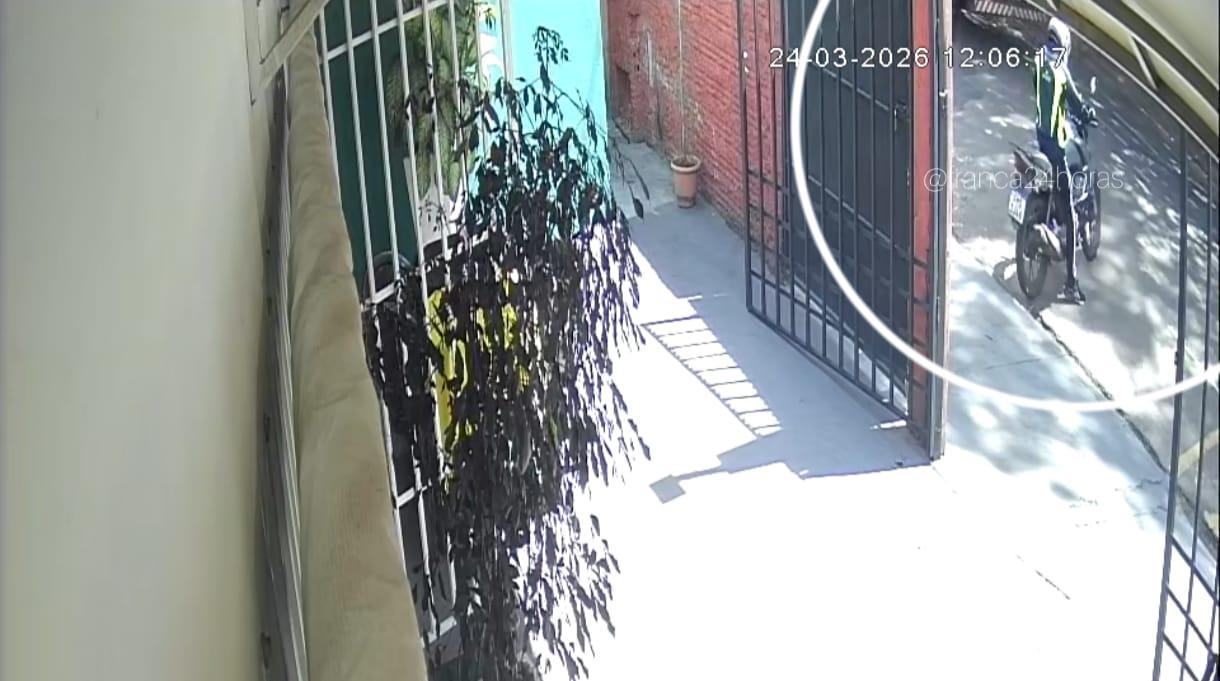 Ladrão furta moto, esconde na mesma rua, mas PM recupera veículo 