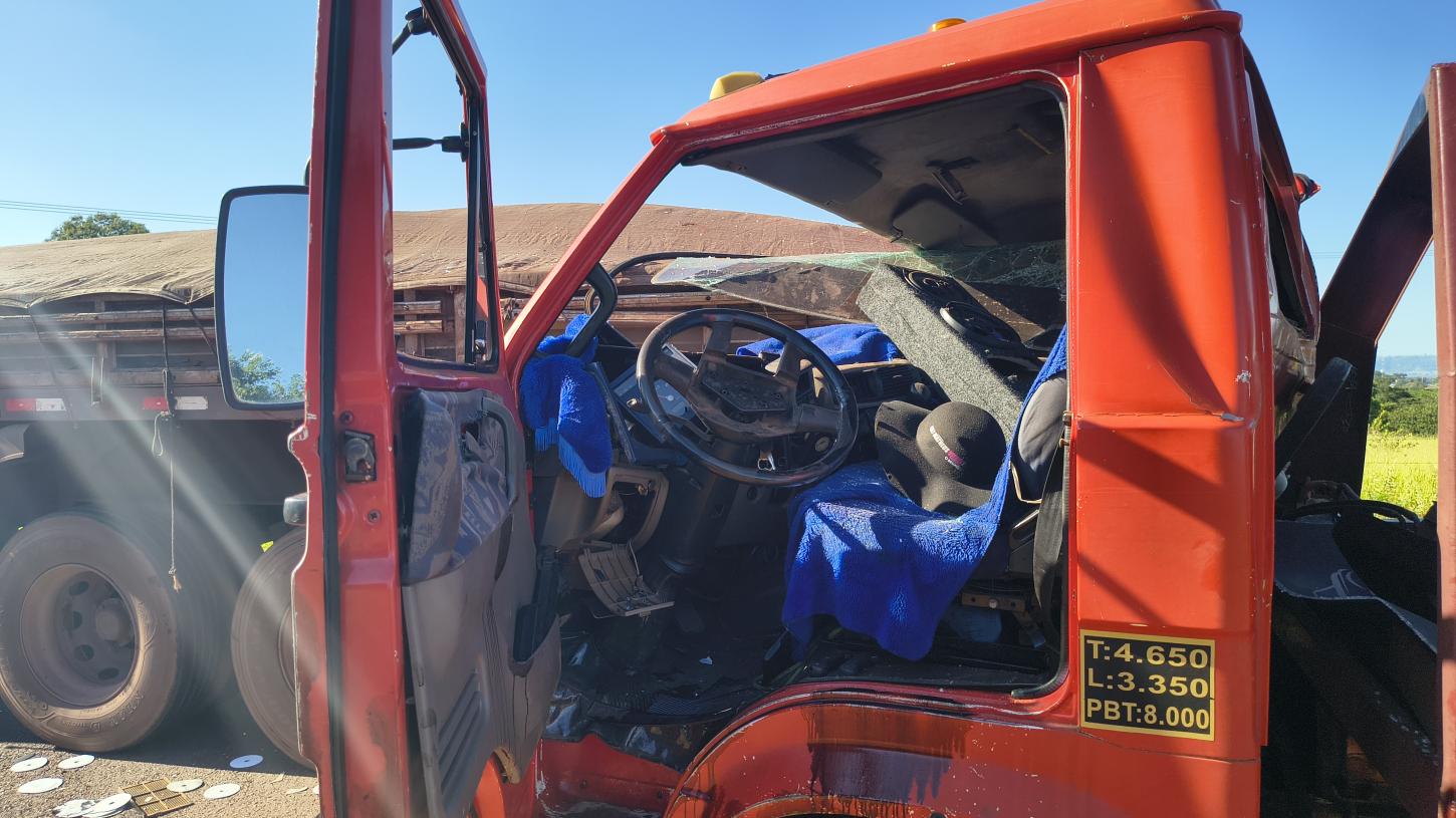 Motorista de guincho que bateu em carreta é transferido para Franca