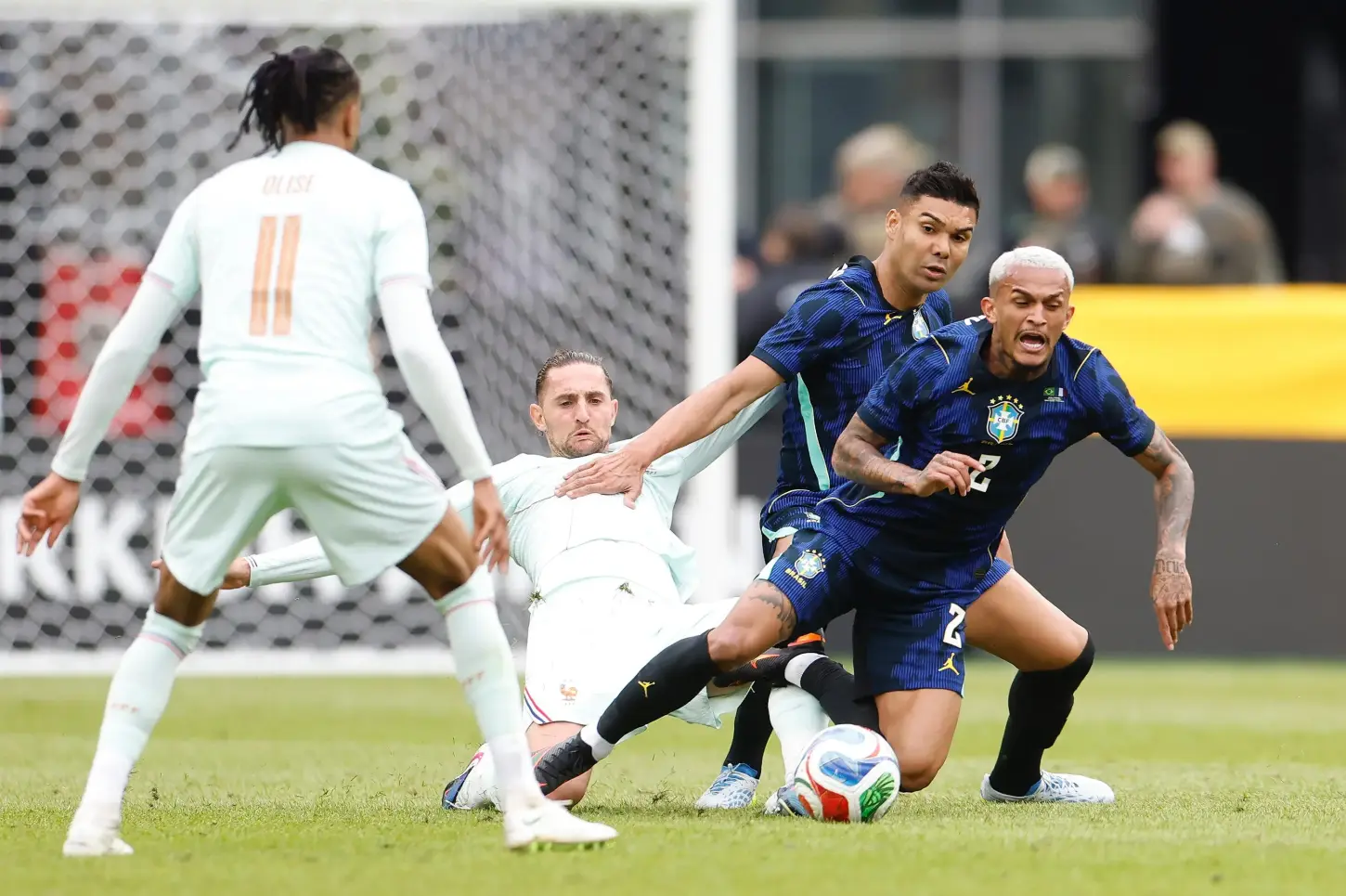 Seleção Brasileira perde para a França nos EUA em partida amistosa