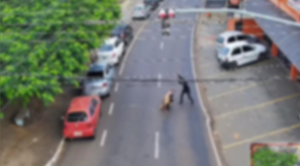 Suspeito de furtar carro é agredido com barra de ferro na vila 