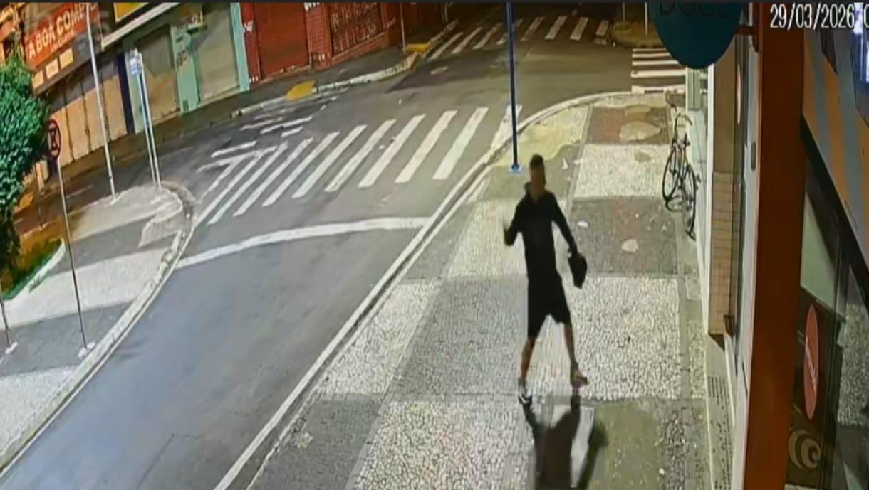 Policiais militares prendem ladrão que furtou mais de 20 lojas em Franca