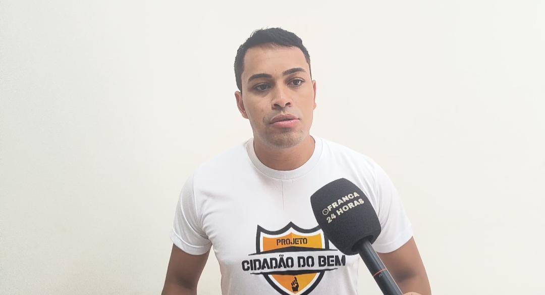 Prefeito publica decreto para taxar campos de futebol e espaços de lazer 