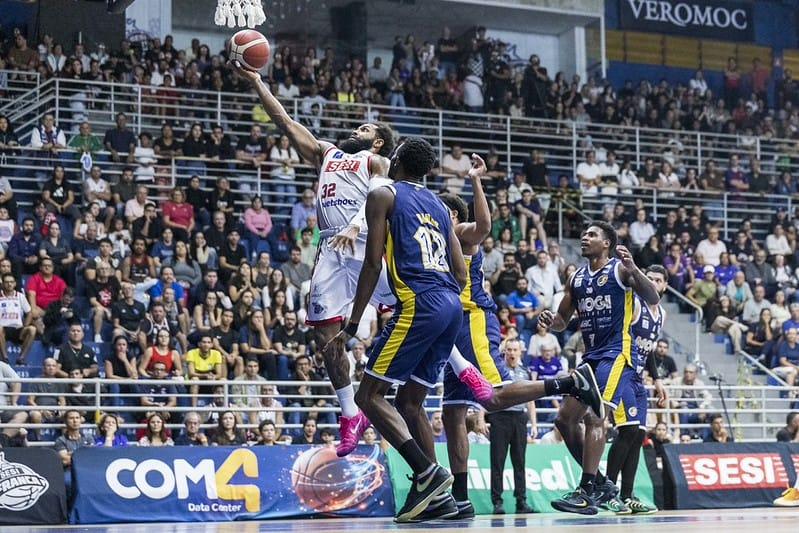 Mogi vence Franca no Pedrocão e deixa a série empatada em 2 a 2
