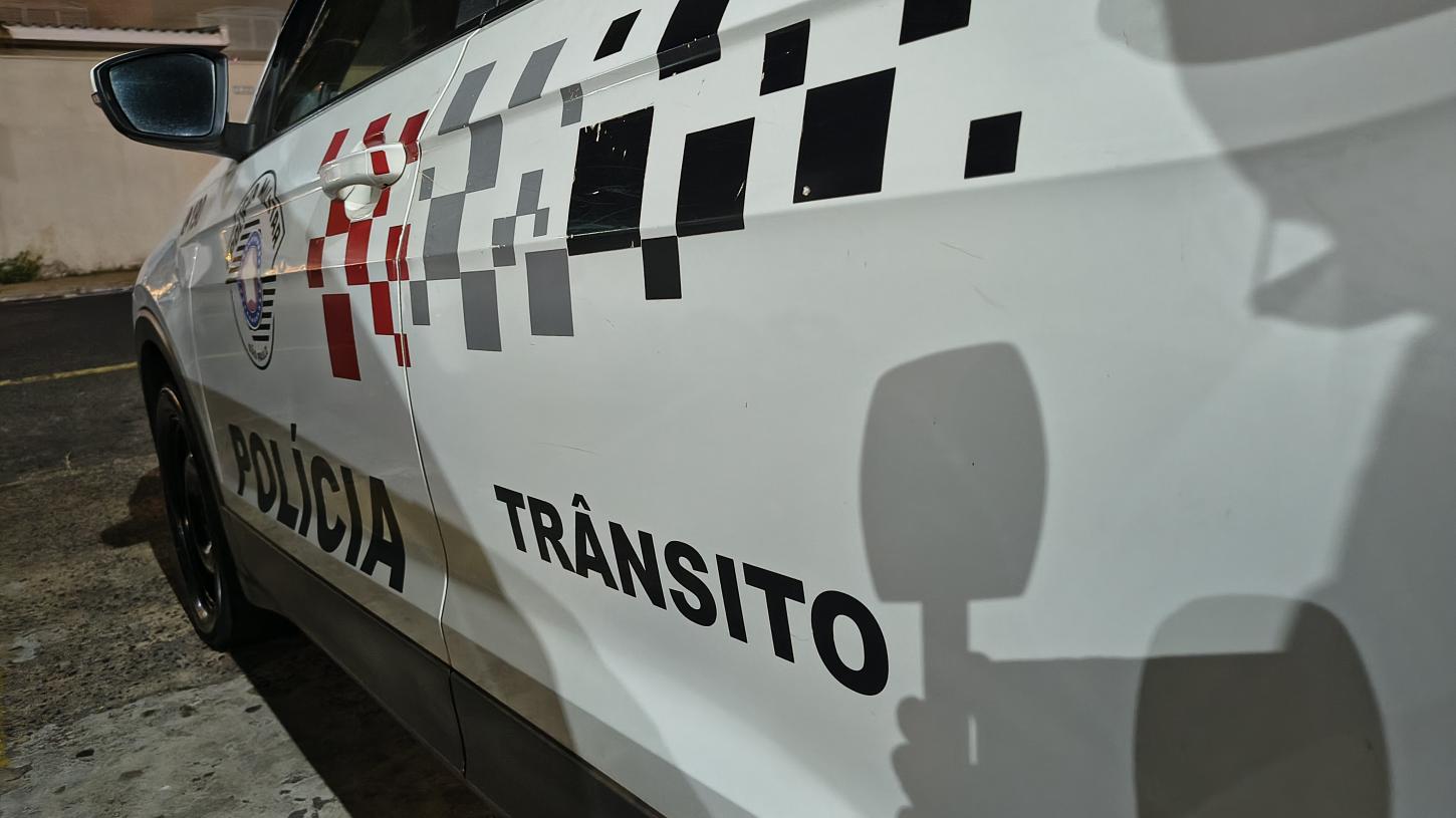 Motorista atropela ciclista no Jardim Luiza e foge sem prestar socorro