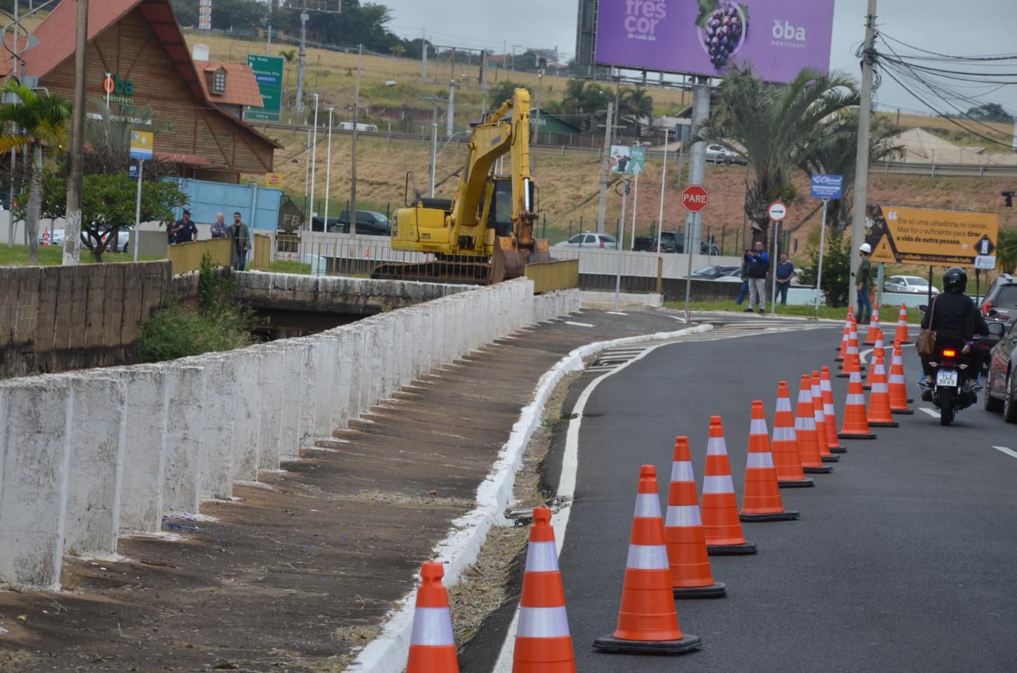 Obras no Córrego dos Bagres alteram trânsito e interditam ponte em Franca