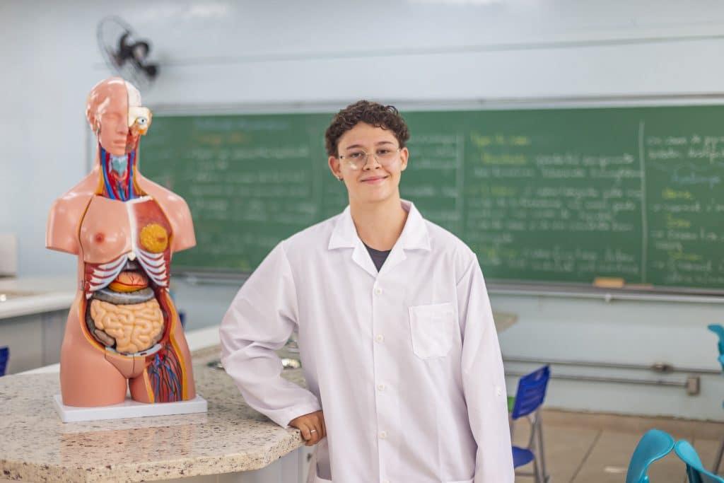 BEEM abre 80 vagas de estágio na região de Franca e seleciona professores
