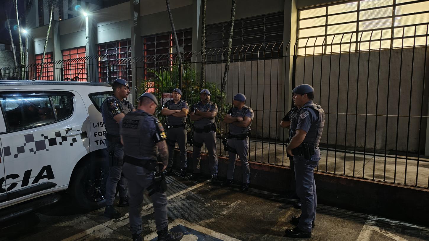 Força Tática deflagra operação na Vila São Sebastião e prende traficante